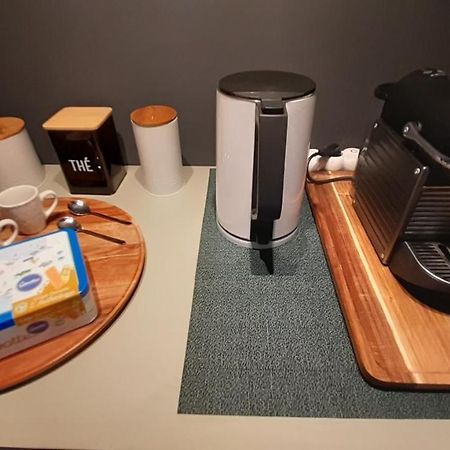 Petit Manoir Proche Dinan - Chambre D'Hotes Lanvallay Zewnętrze zdjęcie